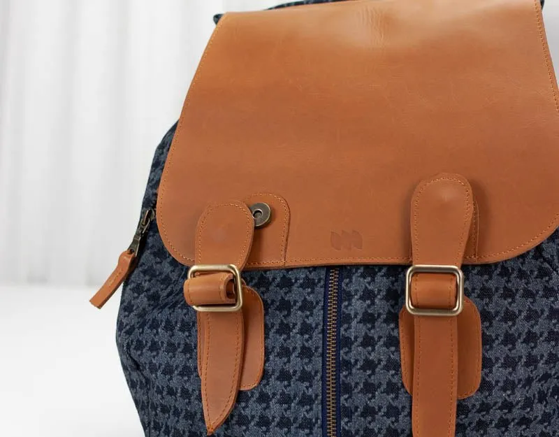 Artemis backpack - Blue jeans with houndstooth pattern and Brown leather