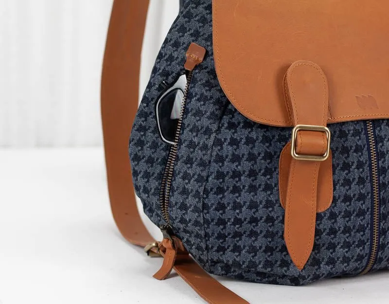 Artemis backpack - Blue jeans with houndstooth pattern and Brown leather