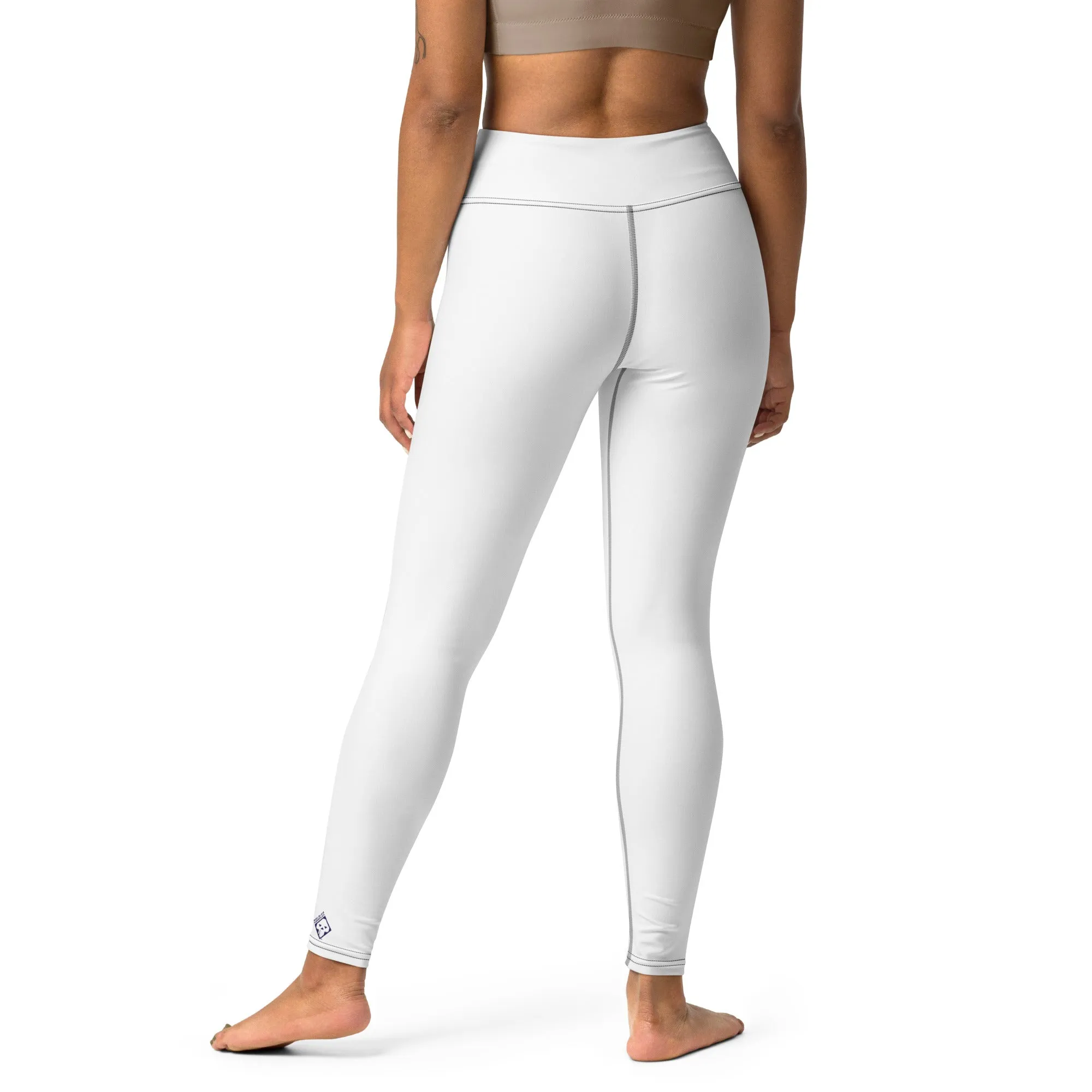 Chic Comfort: Women's Solid Color Workout Yoga Pants - Snow