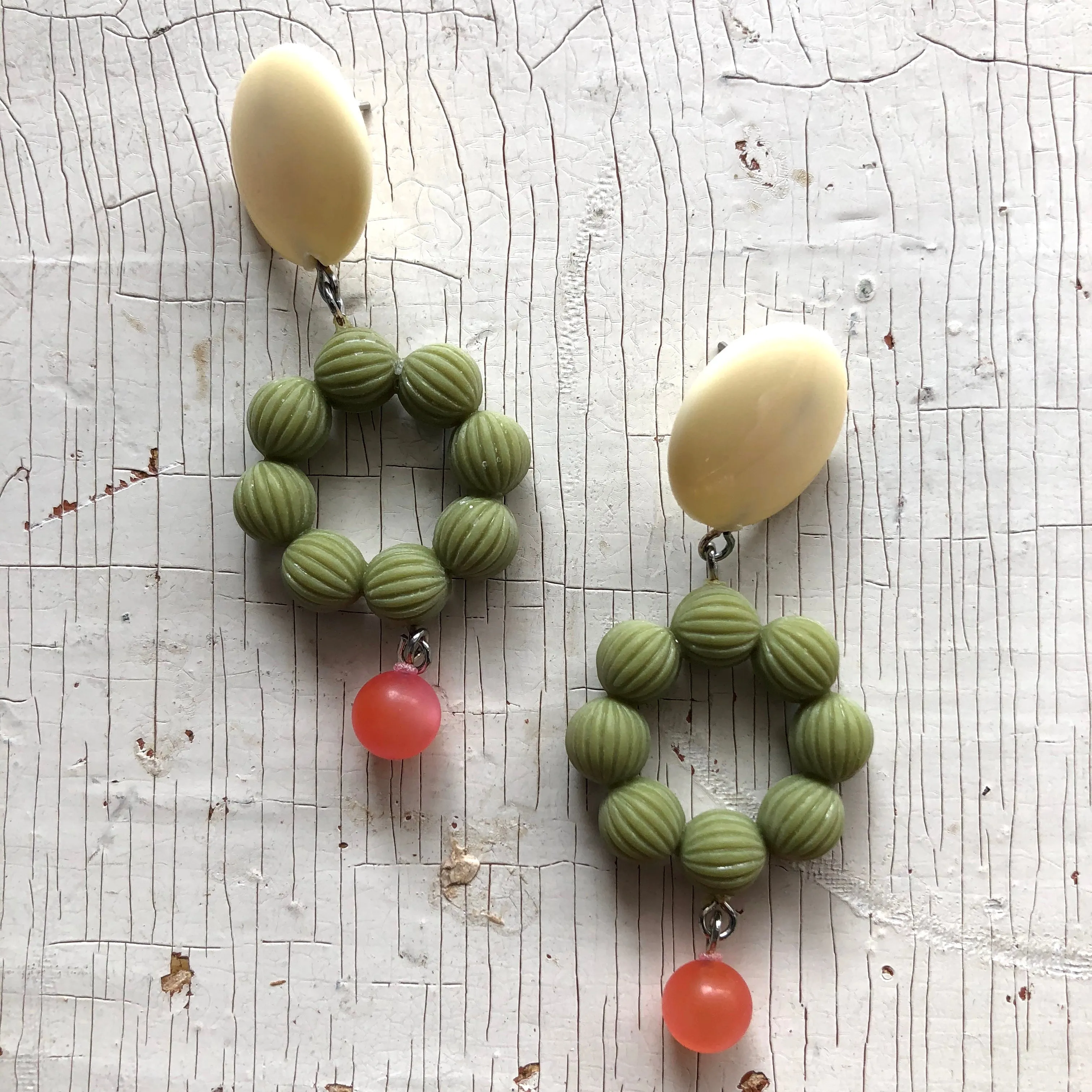 Cream Olive Daisy & Pink Moonglow Retro Statement Earrings