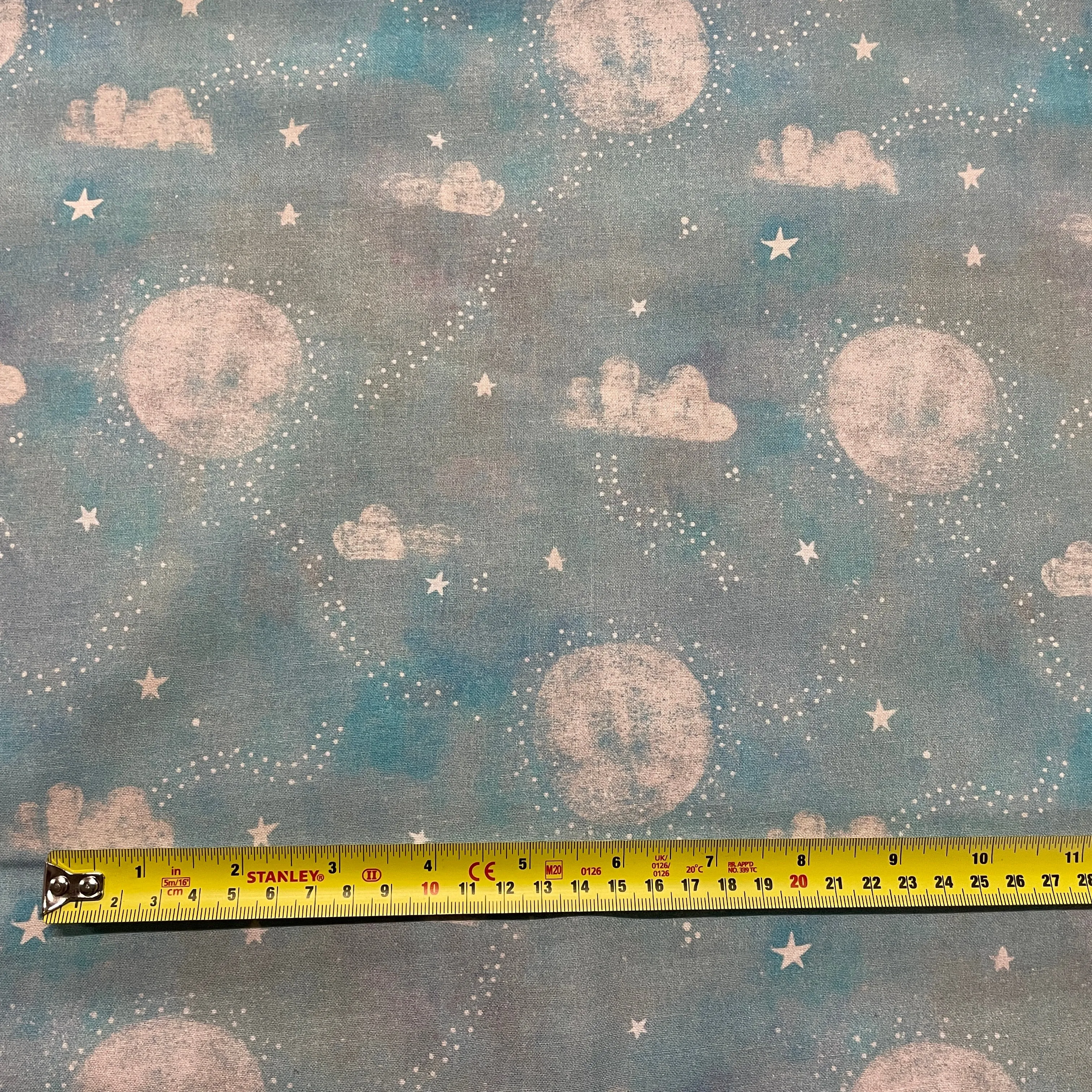 FS868 Adventures in the Sky Floating Cotton Fabric Blue