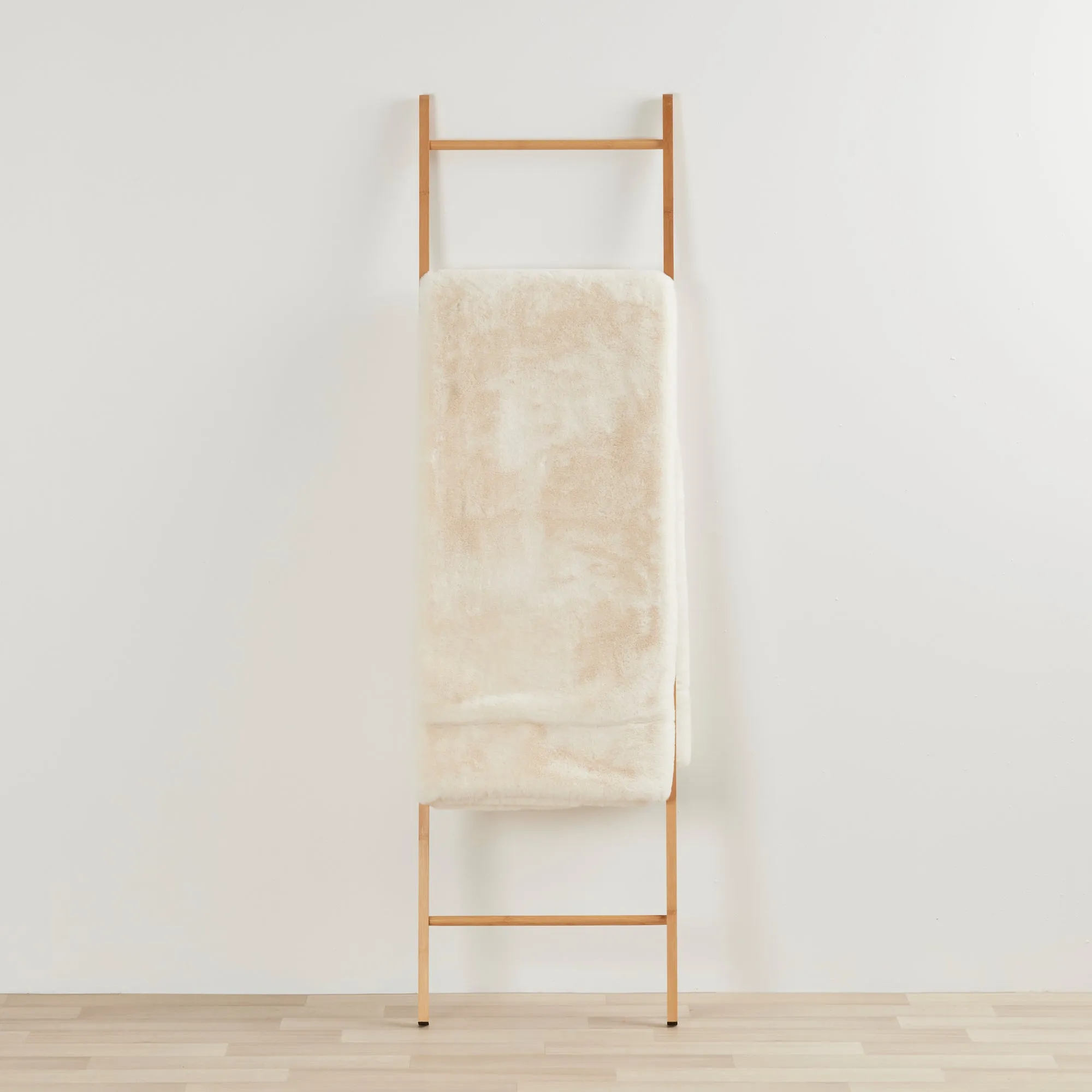 Kaia XL Throw - Cream