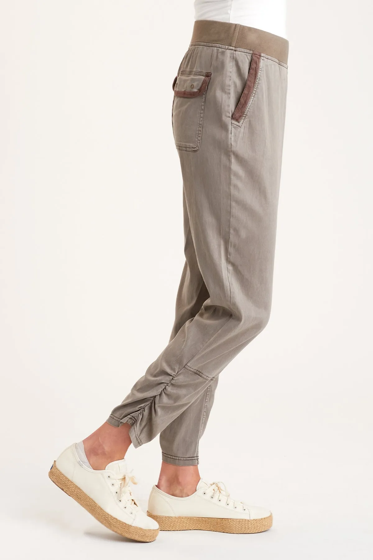 Leanne Pant