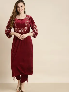 Maroon Velvet Floral Embroidery Straight Kurta