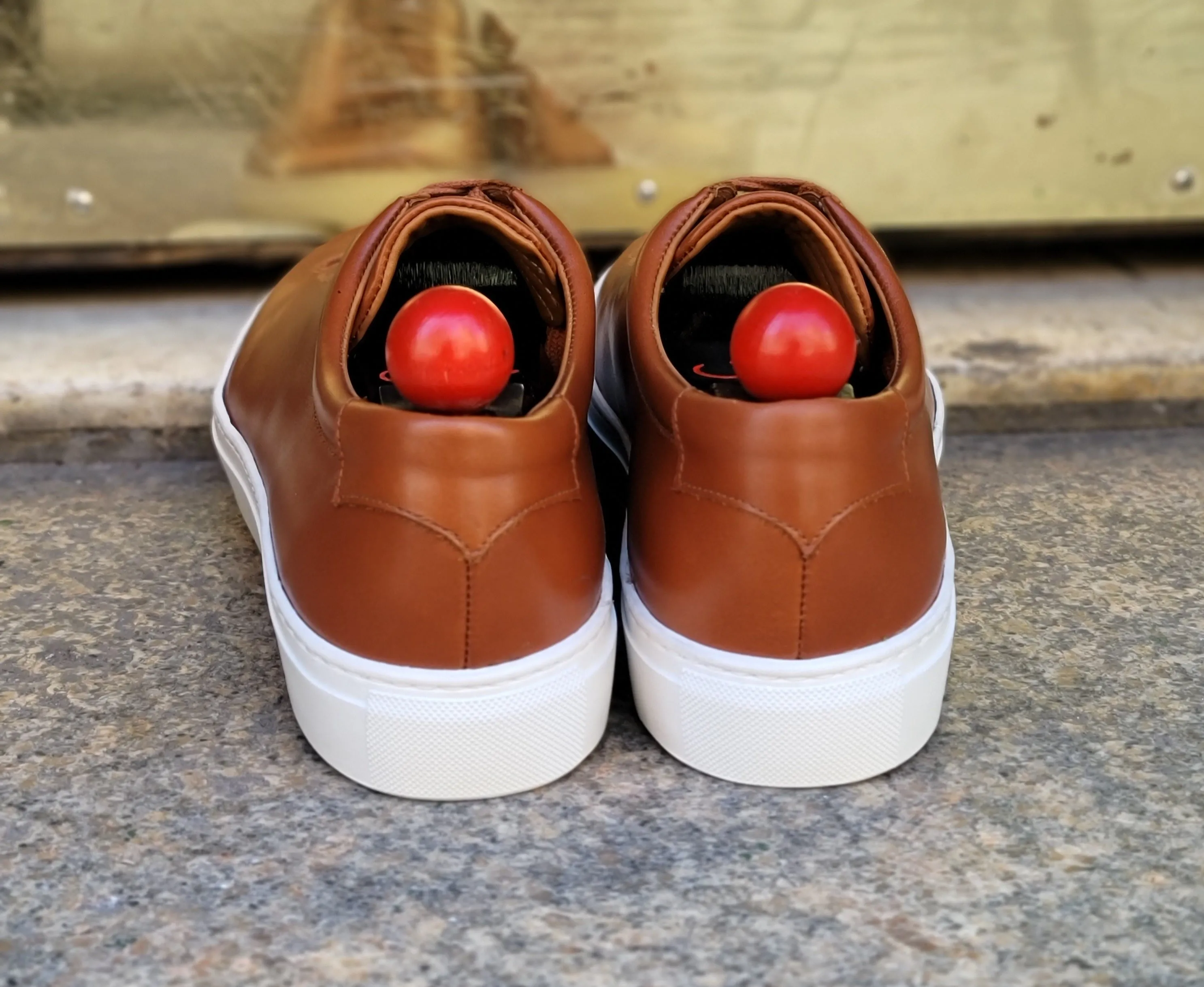 Olympia - Cedar Calf / White Sole