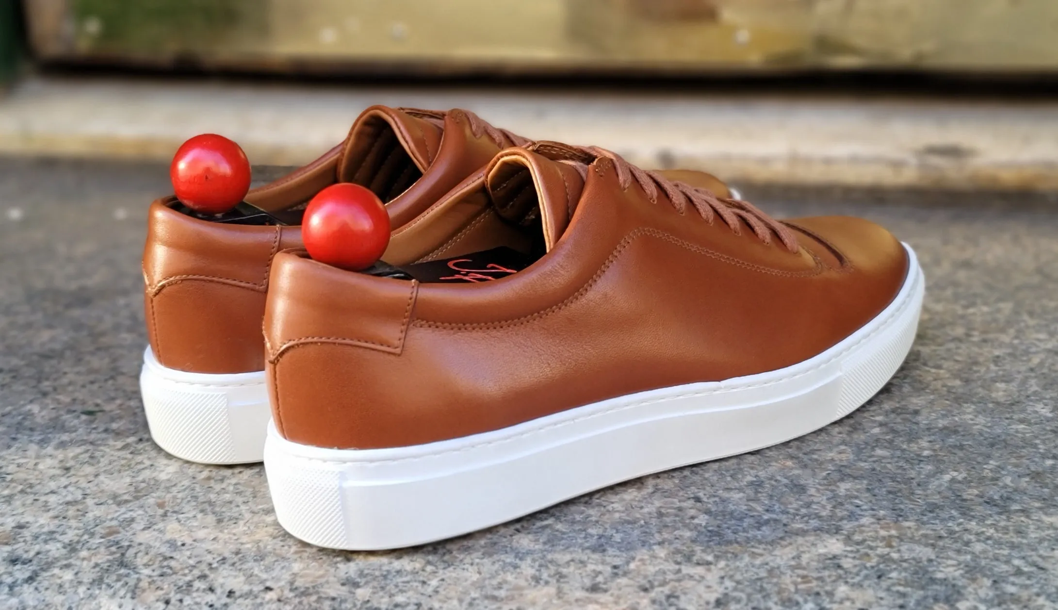 Olympia - Cedar Calf / White Sole