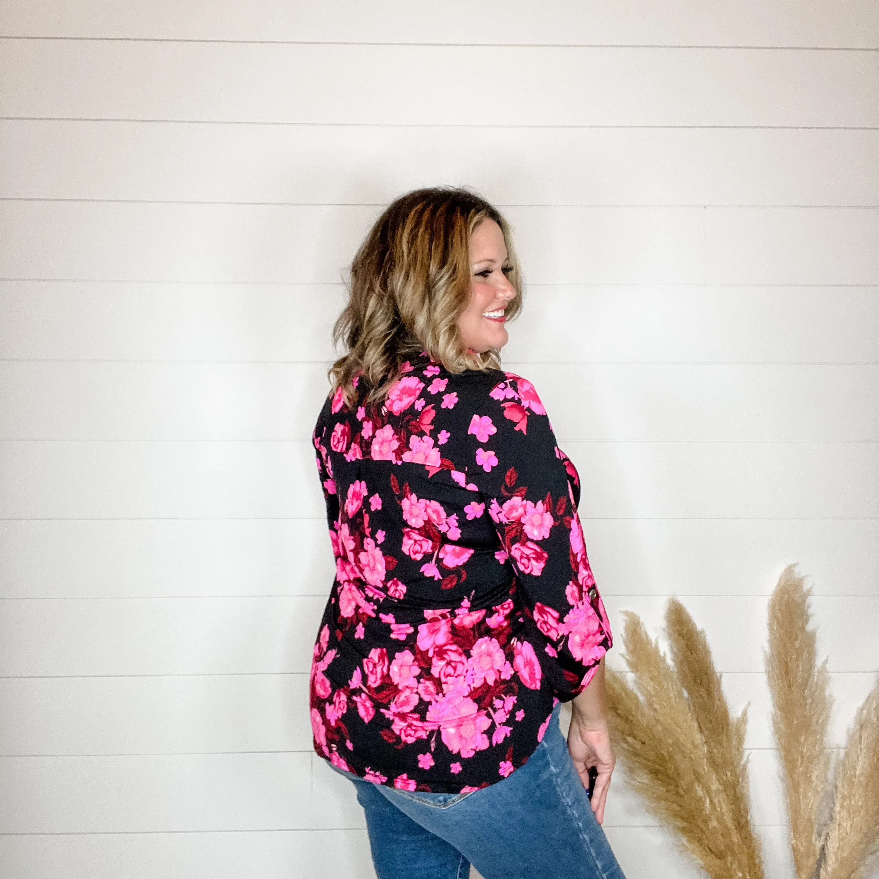 "Hayes" Floral Lizzy 3/4 Sleeve Split Neck