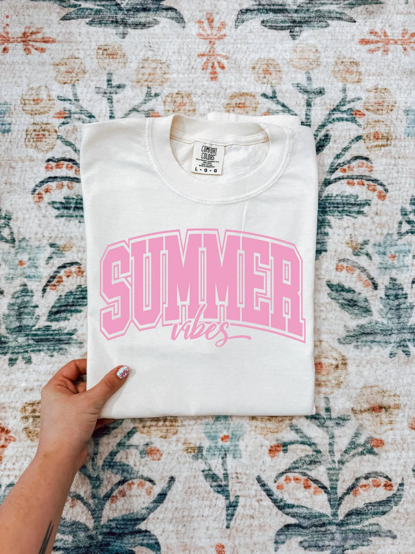 Summer Vibes Graphic Tee Cream