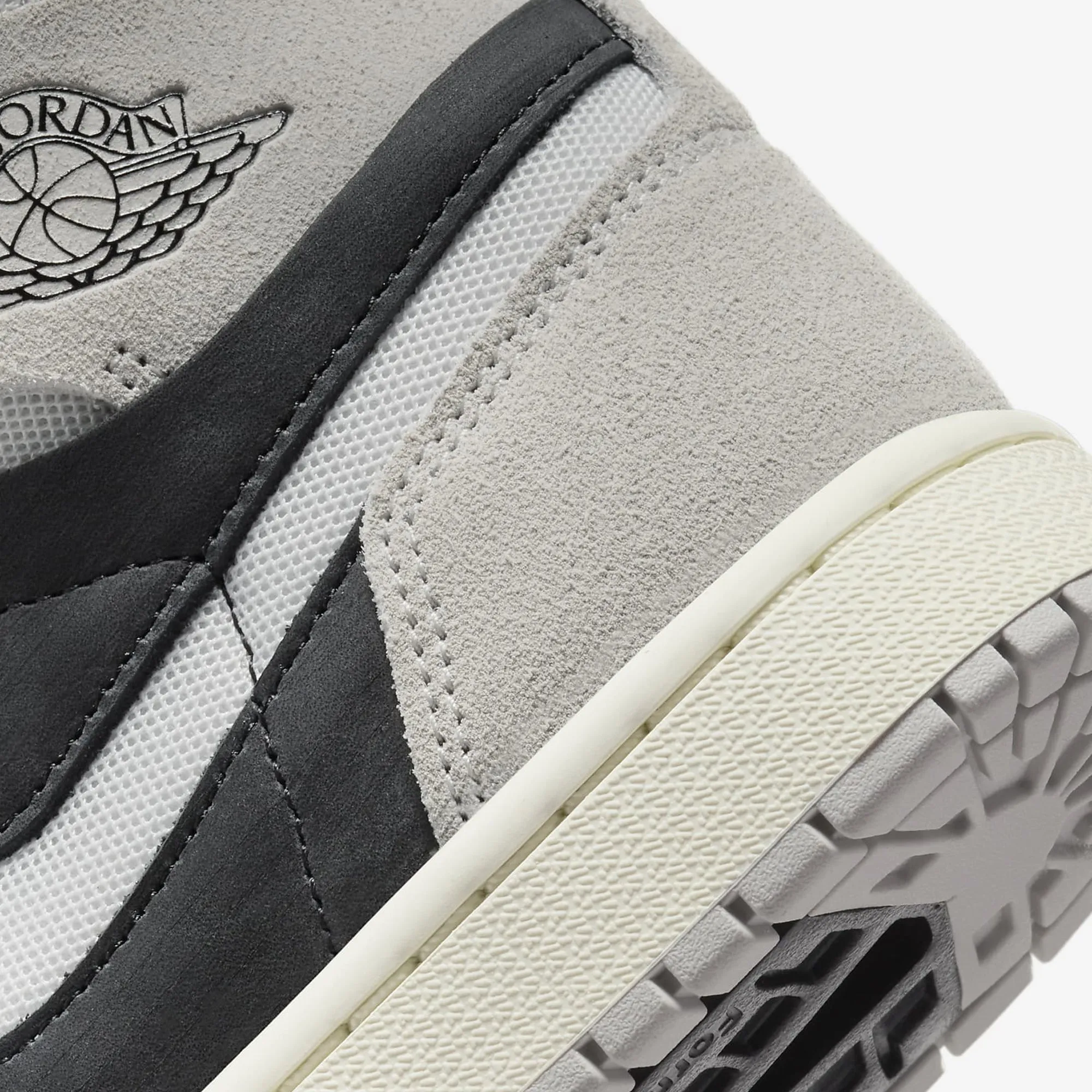 WMN'S AIR JORDAN 1 ZOOM CMFT 2 'LT IRON ORE/NEUTRAL GREY-BLACK'